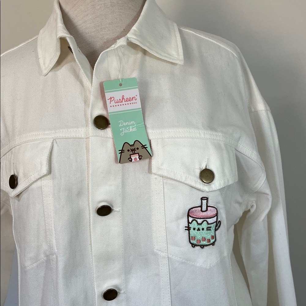 NWT Pusheen Anime Jean Jacket Bobasheen Strawberry Milk Culturefly 2023 Medium
